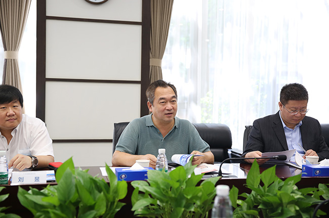 大連檢驗檢測集團黨委書記、董事長李強一行到訪廣電計量開展交流洽談