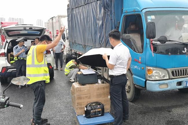 打響第一槍！江西廣電計量協同開展南昌市機動車尾氣路檢路查聯合執法行動